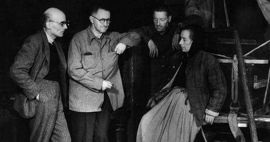 The construction of Brecht's plays